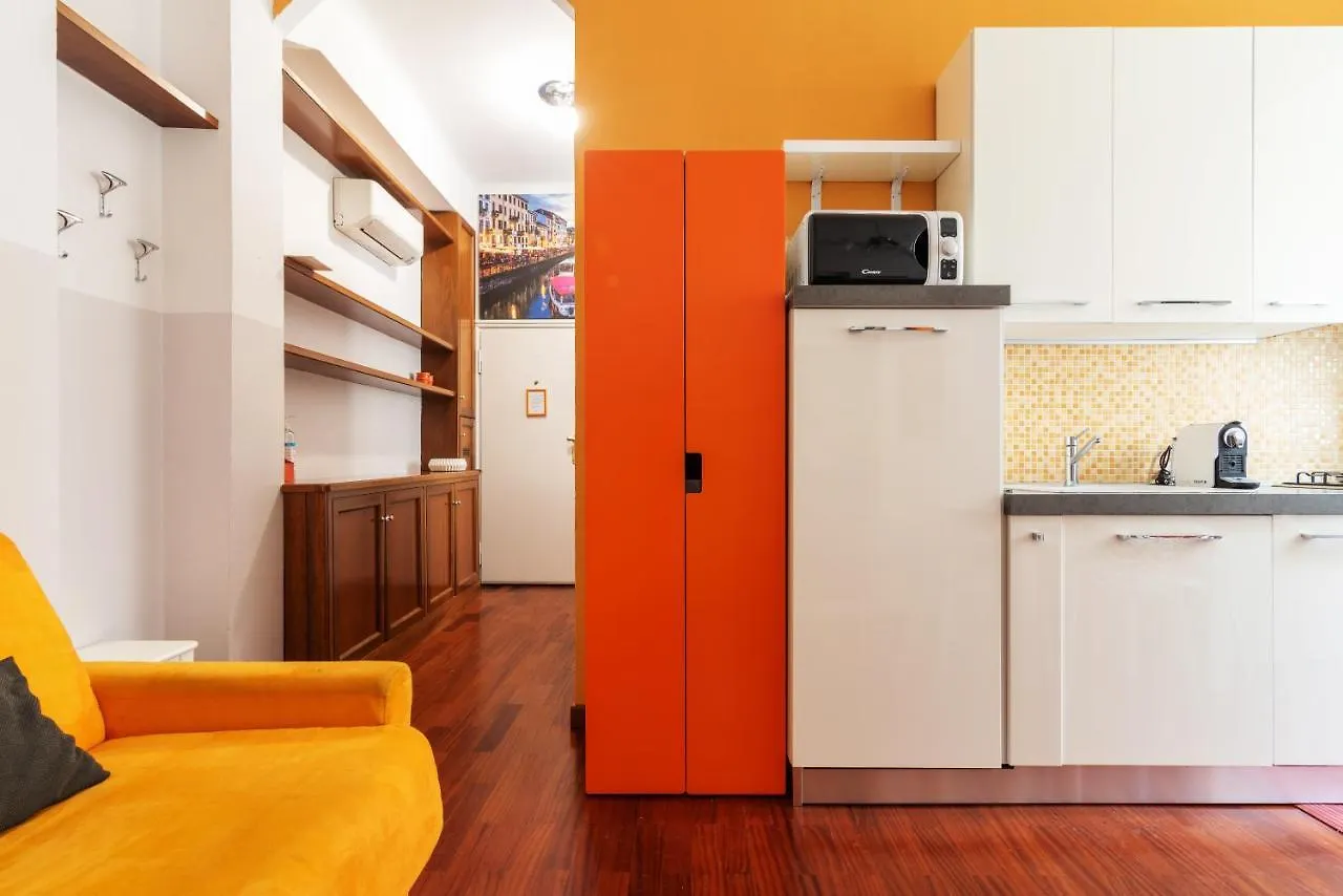 Da Simone Sui Navigli Apartamento Milão