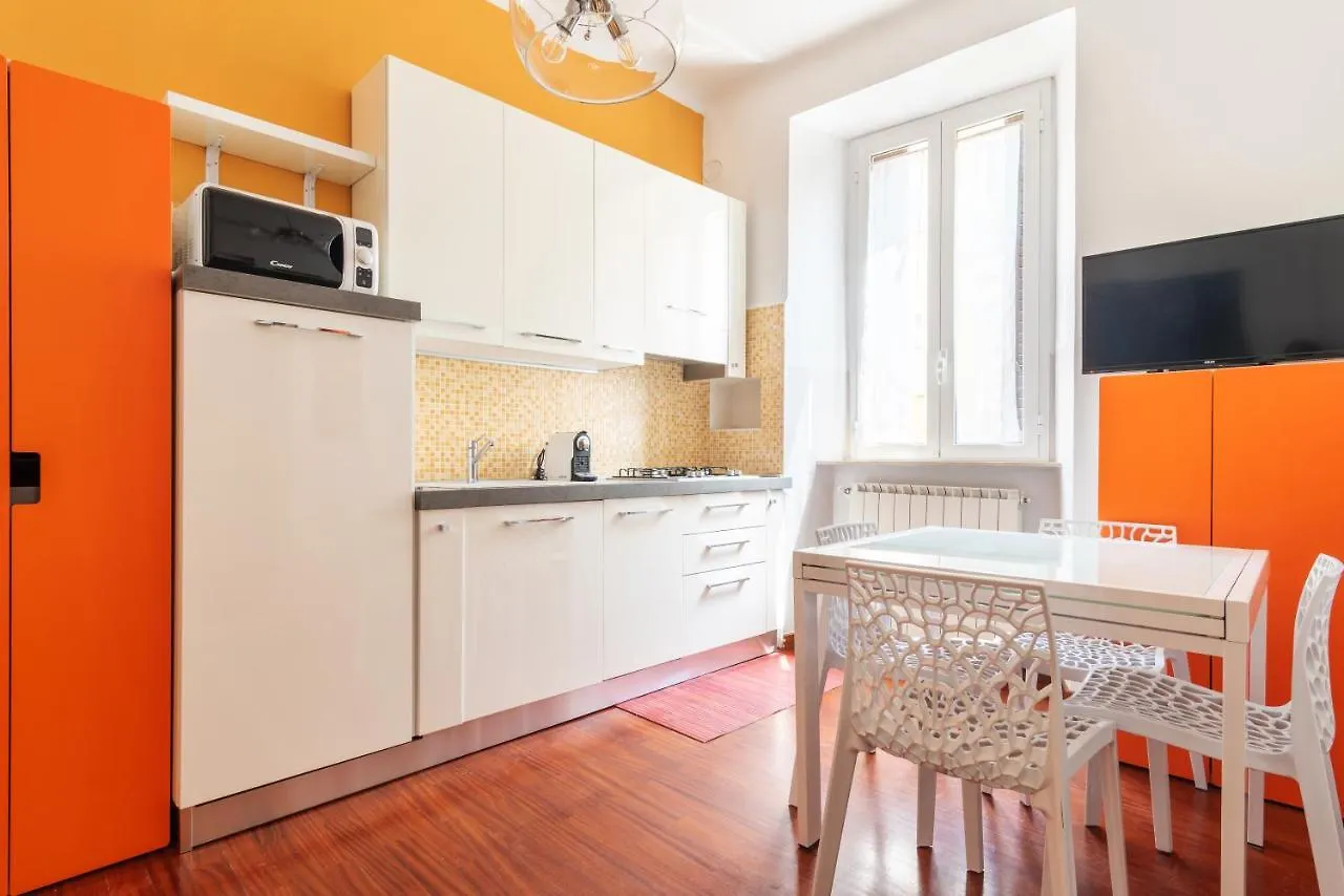 Apartment Ferienwohnung Da Simone Sui Navigli Mailand