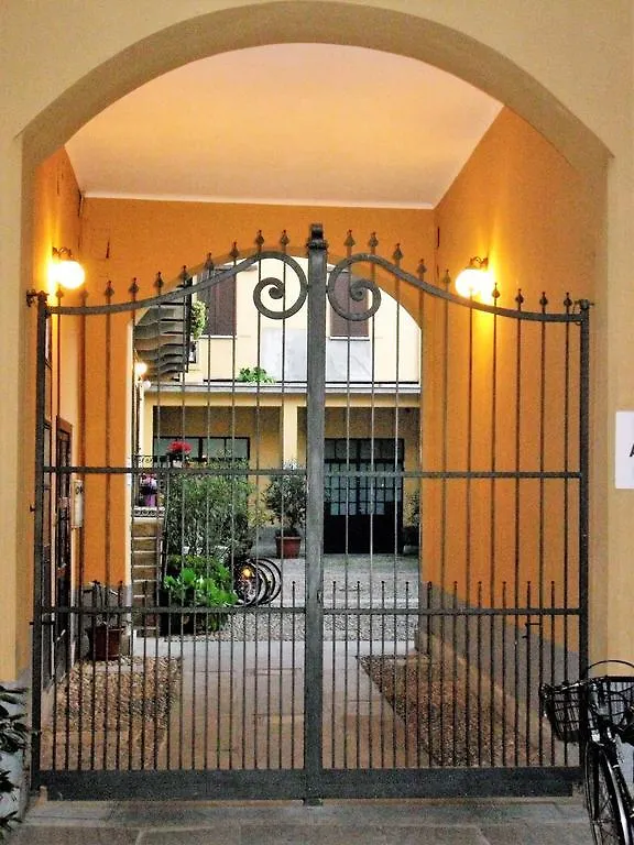 Ferienwohnung Da Simone Sui Navigli Mailand Italien