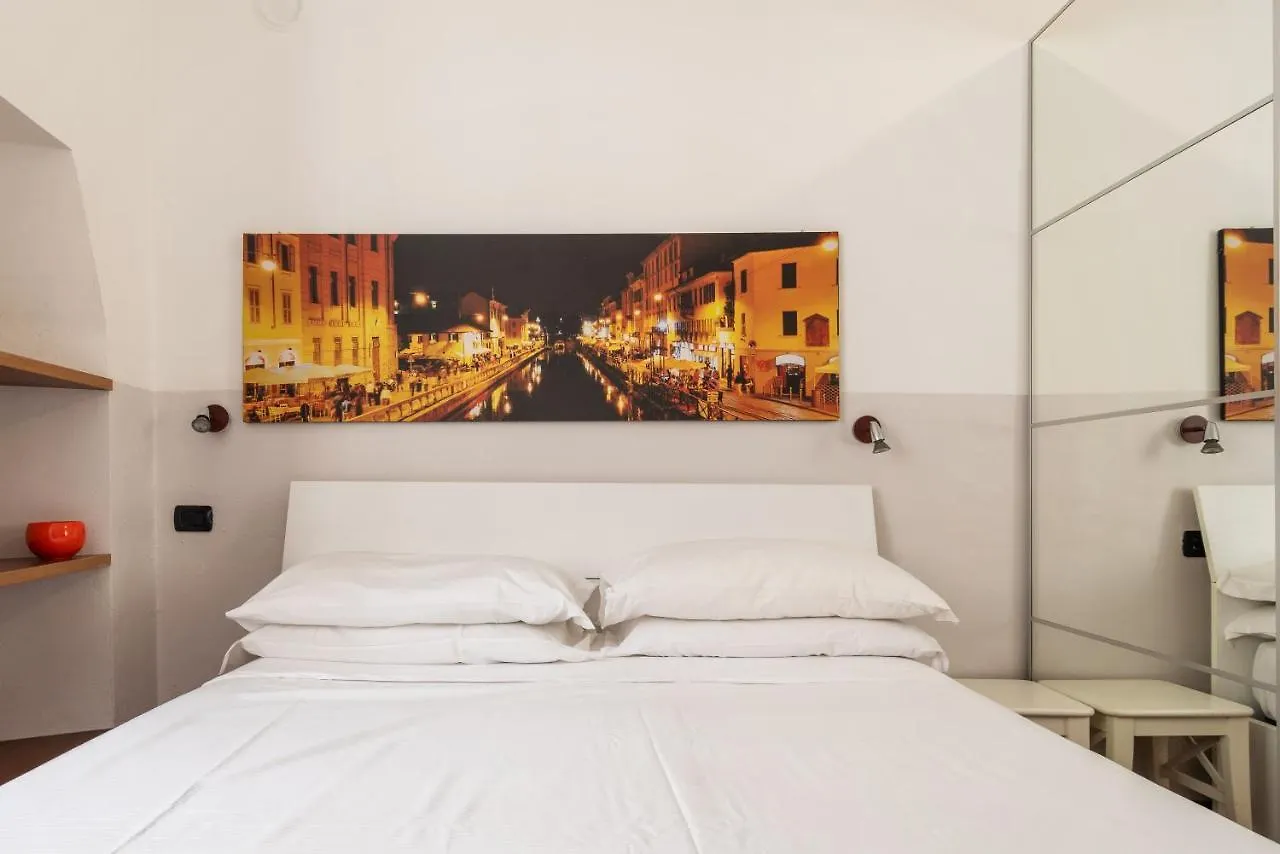 Da Simone Sui Navigli Apartment Milan Italy